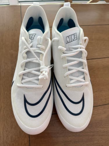 White Men's Size M 12.0 (W 13.0) Adult Nike Alpha Huarache 8 Elite Low Top Molded Cleats (Used)