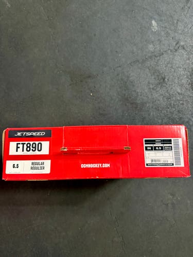 CCM JetSpeed FT890 Hockey Skates Regular Width 6.5 New