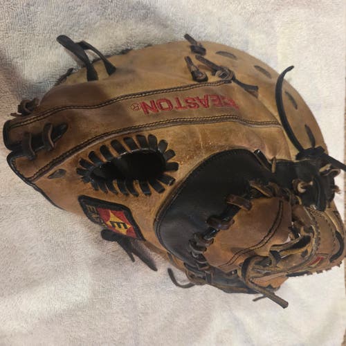 Easton RH First Base Competition Series Baseball Glove 13" oil injected leather. Flex Action Palm