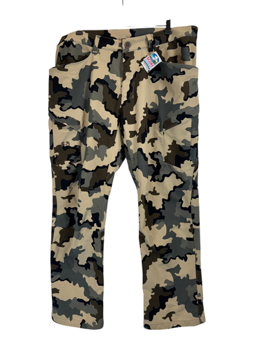 40 Kuiu Attack Pants