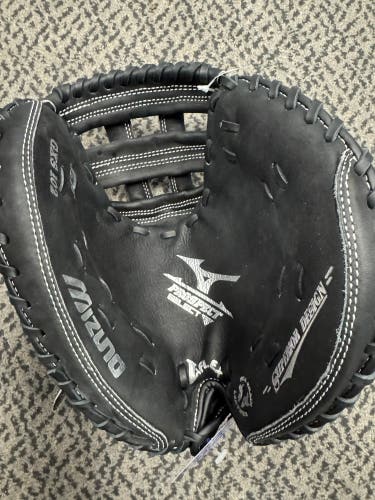Mizuno Prospect RH Softball Glove 32.5" (New)