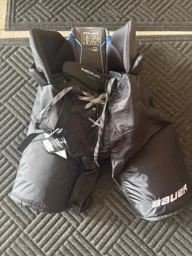 Senior Large Bauer Nexus 600 Hockey Pants (New)