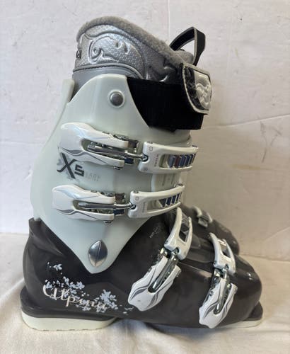Mondo 25 & 25.5 Women's Alpina X5L Ski Boots (New)