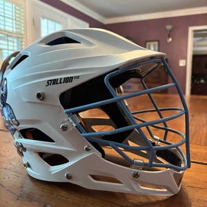 Schutt Helmet (Used)