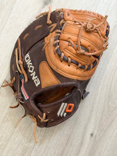 Nokona Alpha Select S-130 First Base RH Throw Baseball Glove 10.5"