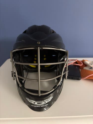 Cascade CS-R Youth Helmet (Used)