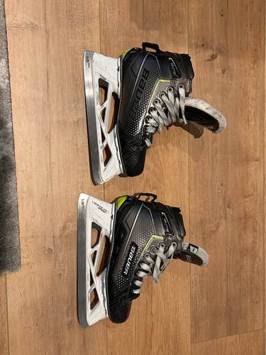 Bauer Elite intermediate Goalie Skates - Size 3D