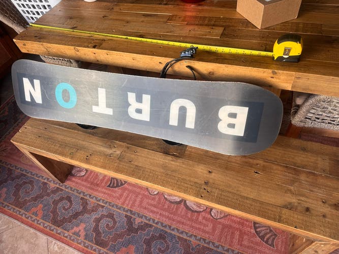 Burton Custom Snowboard With Bindings 125 cm (Used)