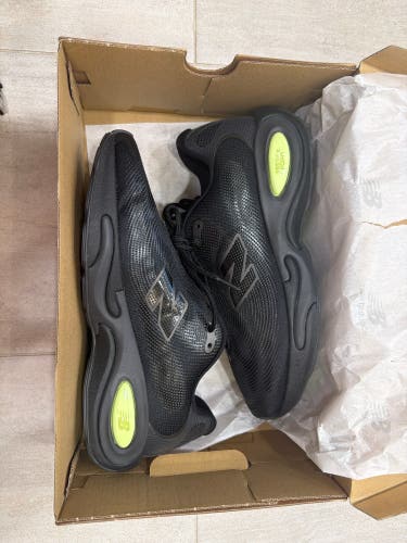New Balance AC Runner Black/Green Sneakers – Men’s 9 / Women’s 10.5 – Brand New