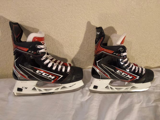 CCM JetSpeed FT2 Hockey Skates Extra Wide Width Size 5 (Used)