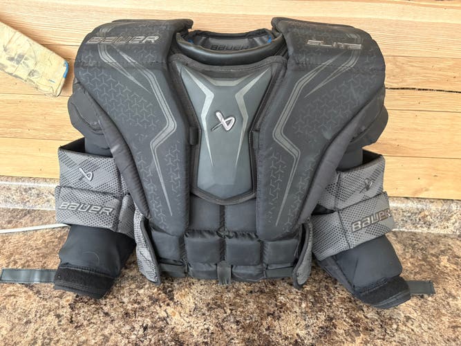 Large Bauer Elite Goalie Chest Protector (Used)