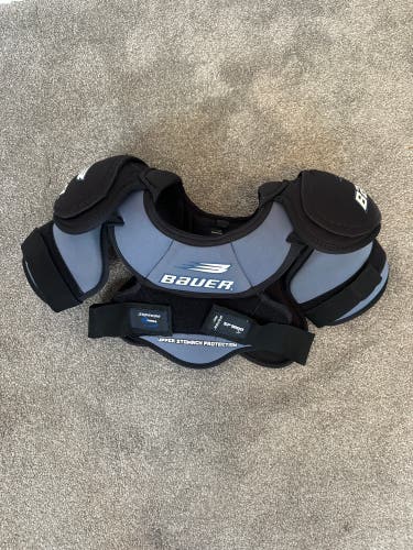 Small Junior Bauer Sp1000 Shoulder Pads (Used)