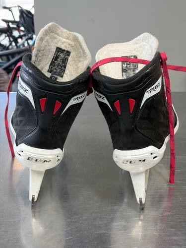 CCM RBZ Hockey Skates 9.5 (Used)