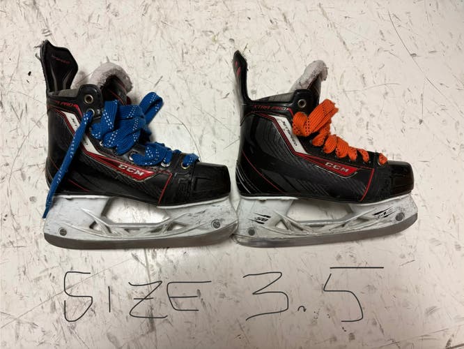 Black CCM JetSpeed XTra Pro Hockey Skates Size 3.5 (Used)