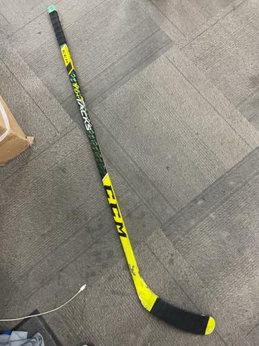 Used CCM YOUTH TACKS Youth One Piece Right 30 Flex 11614-S000244065