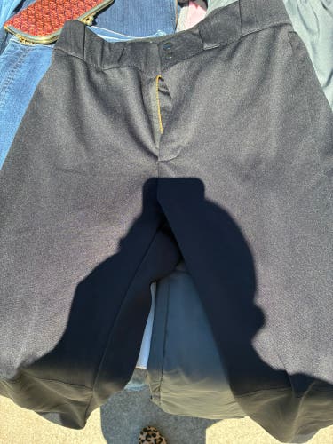 Black Unisex Medium Game Pants (Used)