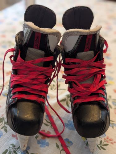 Bauer Vapor X60 Hockey Skates Regular Width Size 6 (Used)