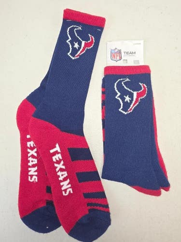 ST22 Mens NFL HOUSTON TEXANS Lot of 2 Crew Socks LARGE 8-13 NEW