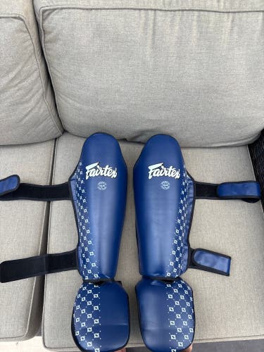 Fairtex XL kickboxing shin guards
