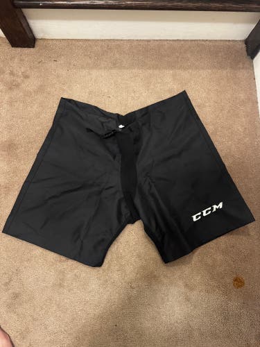 Black Medium CCM Tacks Pant Shell Pro Stock (New)
