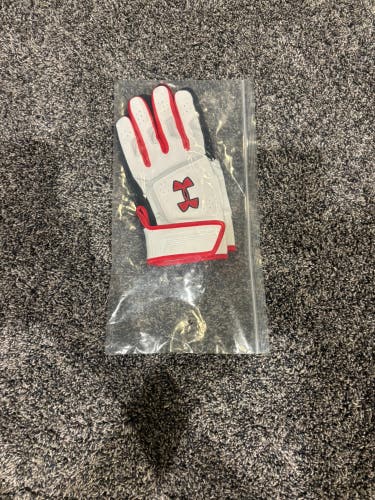 Large Under Armour Batting Gloves (New)