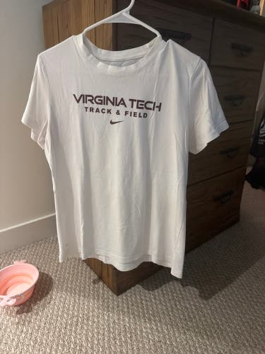 Virginia Tech T&F women’s Nike shirt
