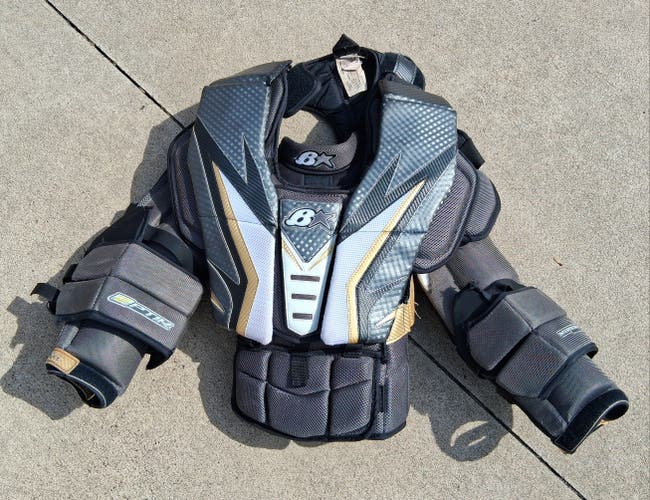 INT Large Brian's Optik 2 Pro Goalie Chest Protector (Used)