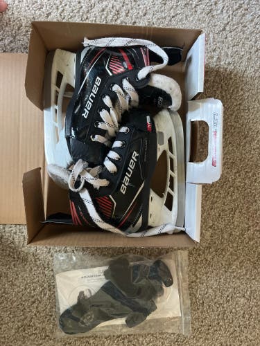 Bauer Hockey Skates Regular Width 7 (Used)