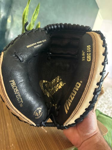 Mizuno Prospect Power Close LH Catcher's Baseball Glove 32.5" (Used)