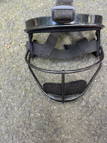 (Used) Rip it softball mask
