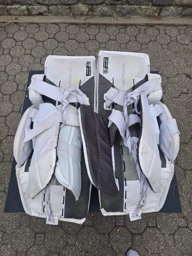 32" Bauer Vapor X5 Pro Regular Goalie Full Set (Used)