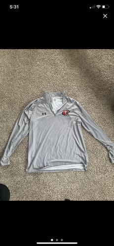 RIT Hockey team issued, men's large quarter zip