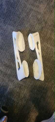 Bauer Vertexx Edge Replacement Skate Holder for Goalie