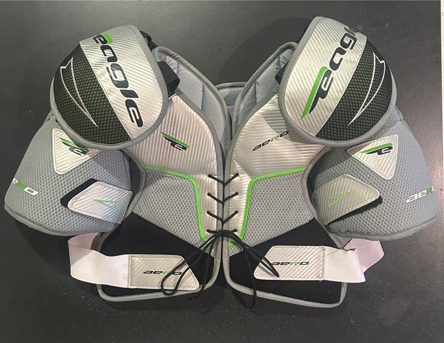 XL Senior Eagle Aero Shoulder Pads (Used)