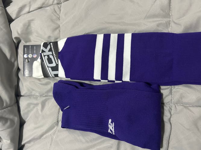 Purple Adult Unisex Medium Socks (New)