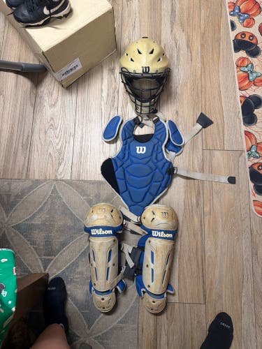 Blue Wilson EZ Gear Kit Catcher's Set (Used)