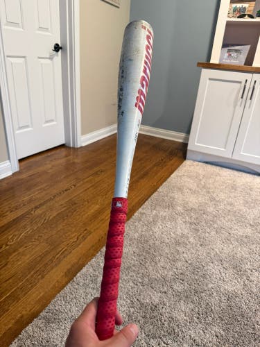 2017 Marucci CAT7 Alloy USSSA Certified Bat (-10) 17 oz 27" (Used)
