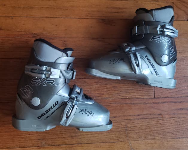 Kid's YOUTH 1 SKI BOOTS Dalbello FACTOR FX Ski Boots 245mm/19.0 MONDO *USED* WASHED/ CLEANED