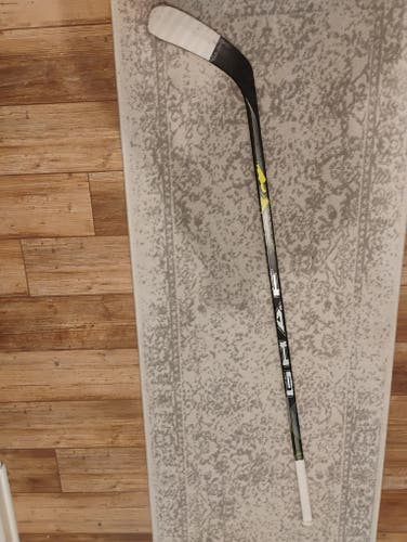 Senior Graf Left Hand Hockey Stick