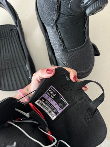 Women's Medium Burton Step On Snowboard Bindings All Mountain (Used)
