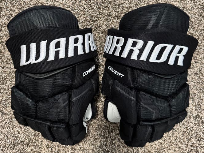13” Warrior Covert Pro Stock Gloves - Like New (1 use)