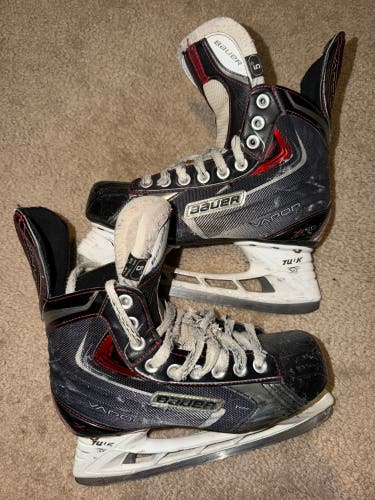 2014 Bauer Vapor X70 Hockey Skates 5 (Used)