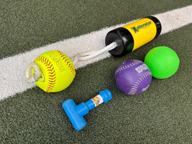 Fastpitch pitching 12”  training set (used)