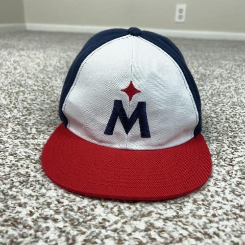 Minnesota Twins Hat Cap Snap Back Mens One Size Blue NFL Football Logo M Sports