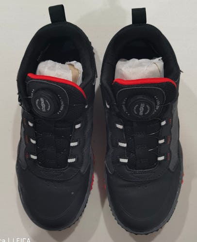 Hiking shoes 7W (New)