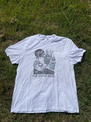 Th upper bend tuners falls ma White XL Men's Shirt (Used)