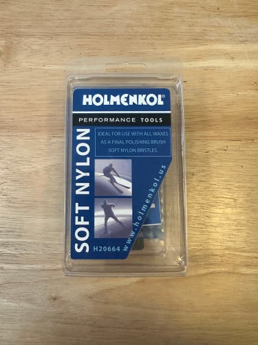 Holmenkol soft Nylon polishing Brush (New)