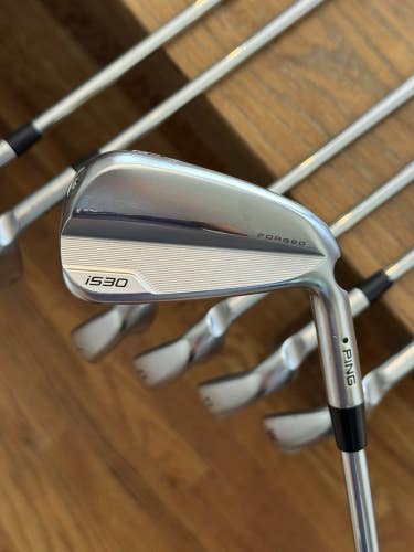 Ping i530 Iron Set (4-PW) Dynamic Gold MID R300 shafts (regular)