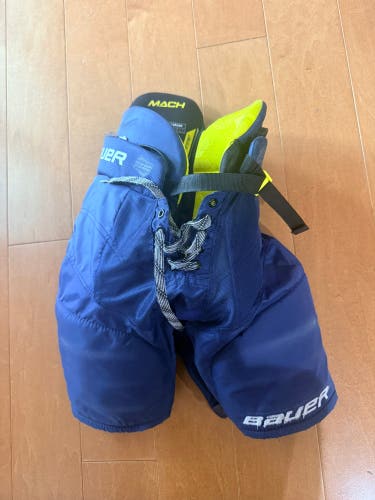 Youth Large Bauer Supreme Mach Hockey Pants (Used)