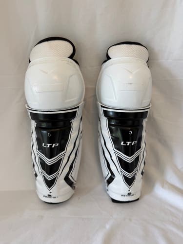 Youth CCM LTP 10" Shin Pads (Used)